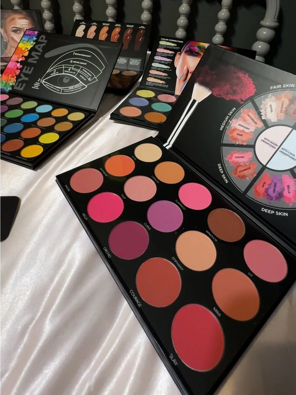 Professional(MUA)Makeup Kit Complete 7 Volume Set BRAND NEW⭐️VIDVIX